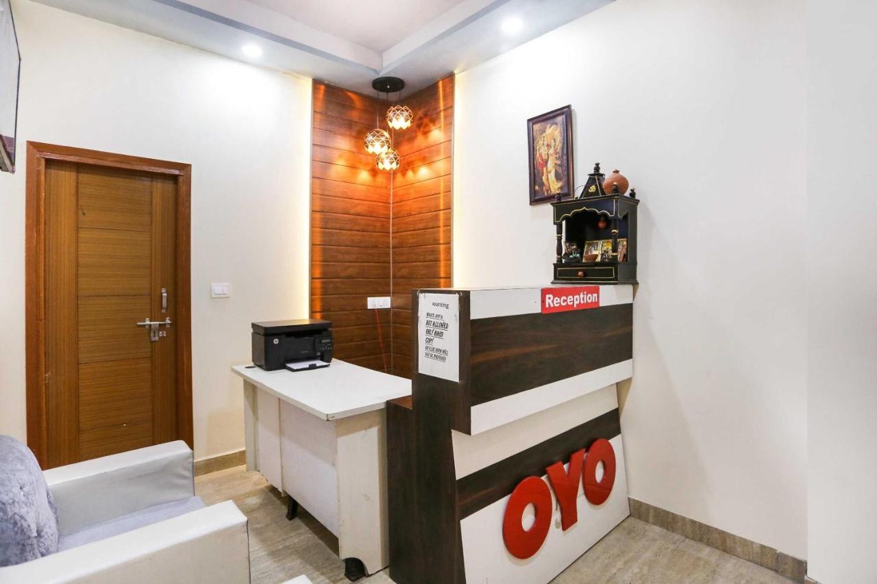 Hotel O Hotel Paradise Indraprastha Exteriér fotografie
