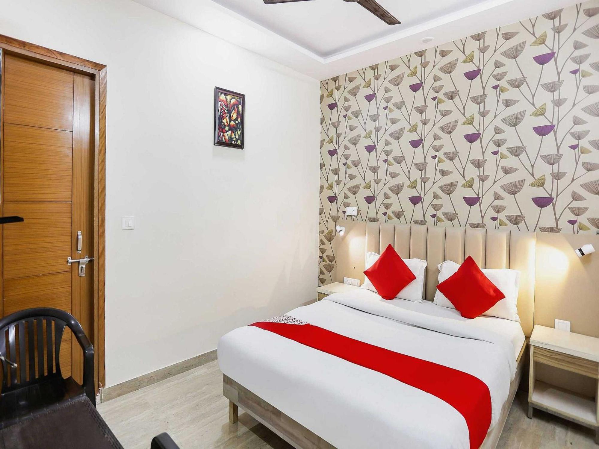 Hotel O Hotel Paradise Indraprastha Exteriér fotografie